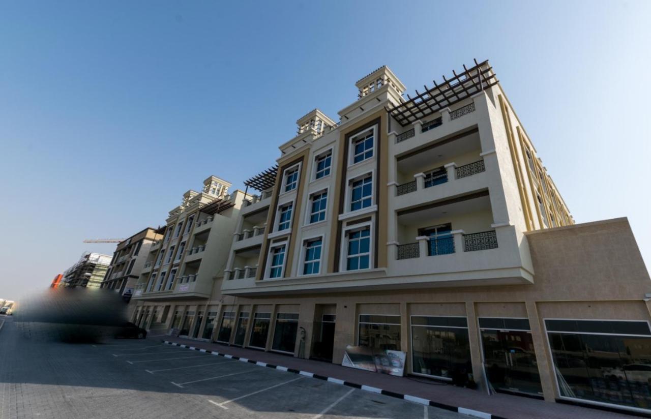 Cozy Rooms And Small Partitions For Men Guests In Dubaj Kültér fotó